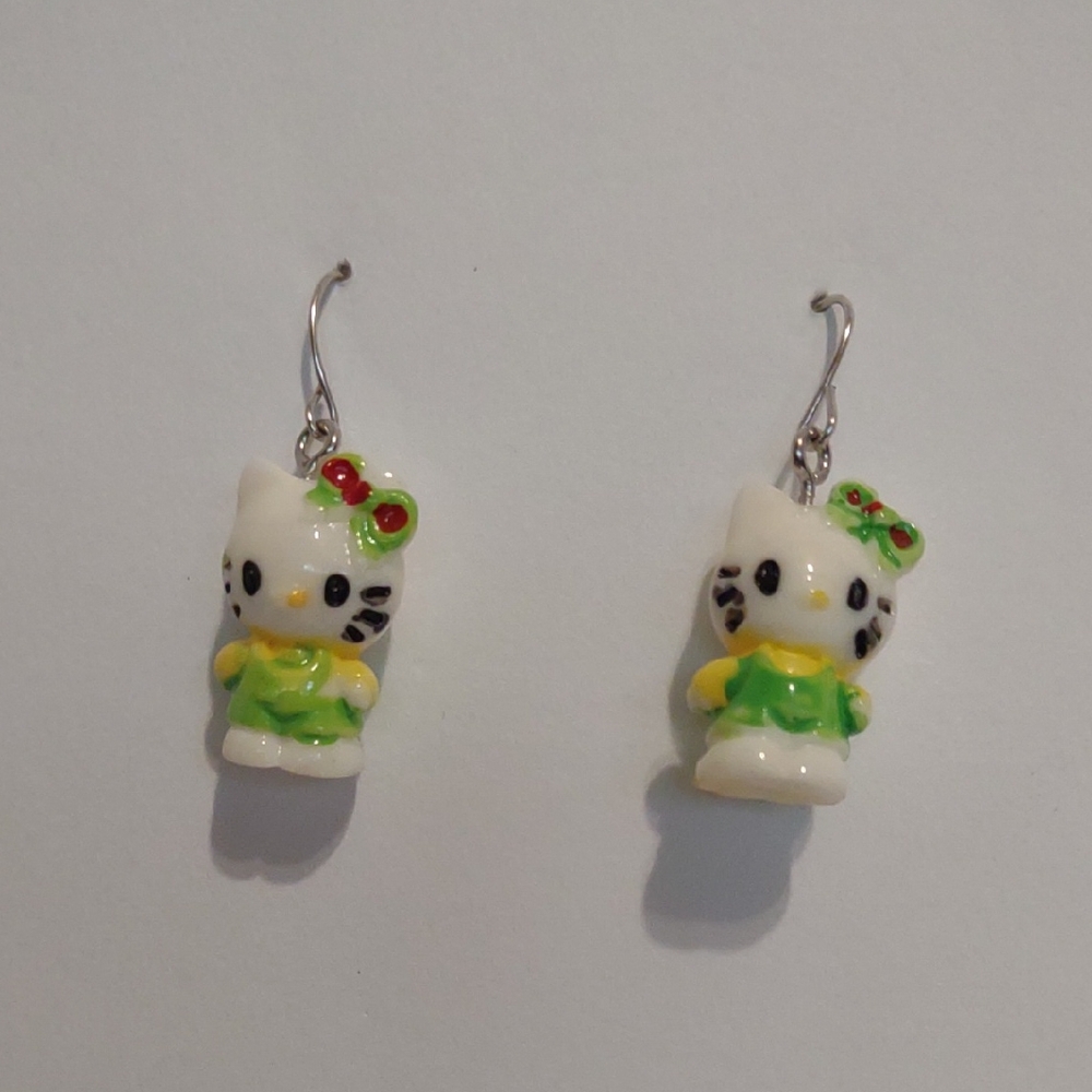 Hello Kitty Earrings